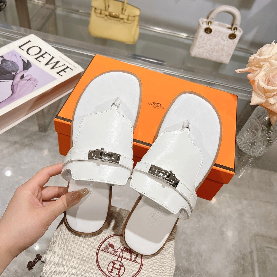 H Buckle Strap Sandals