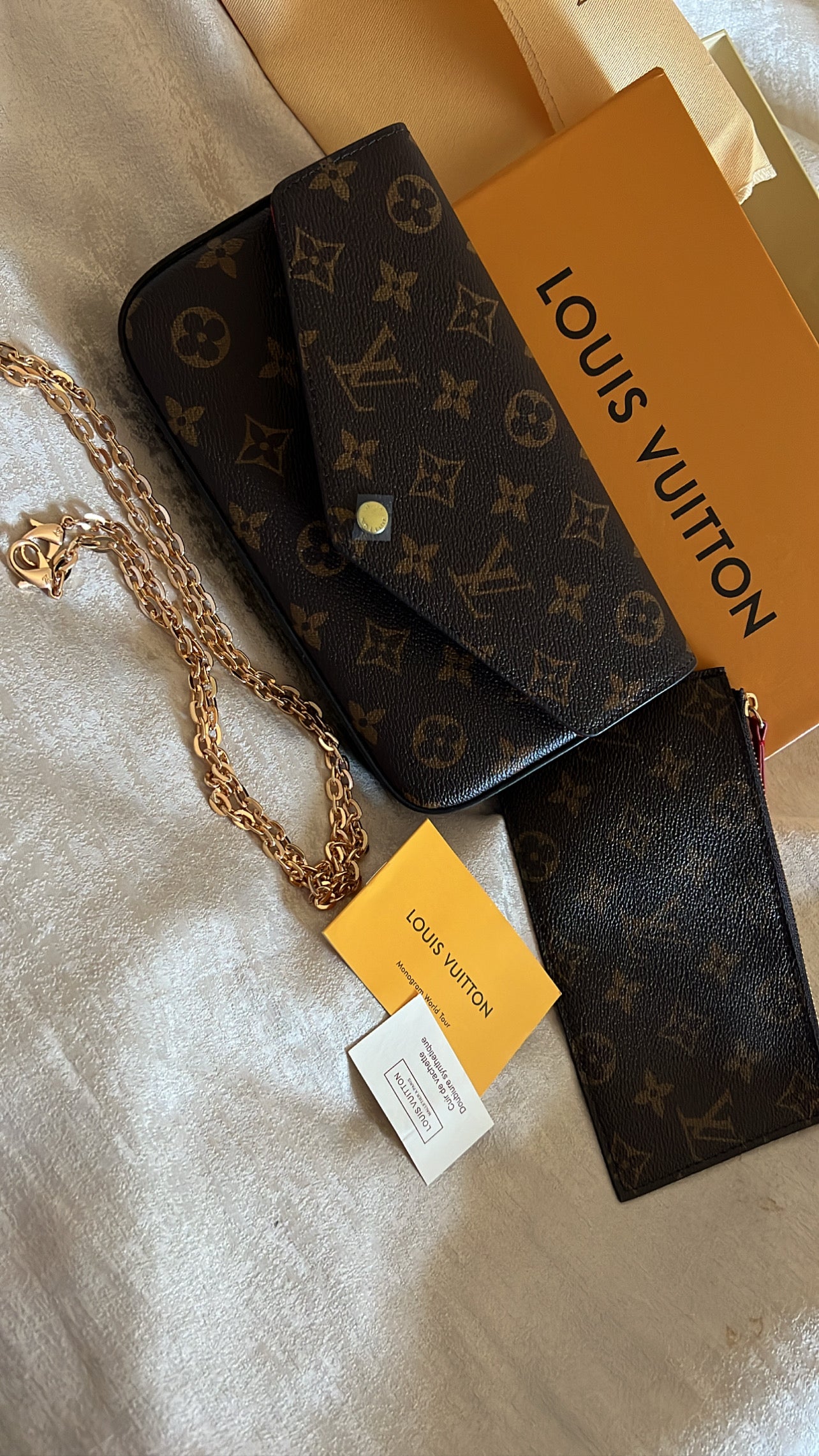 Love Porchette Chain Bag