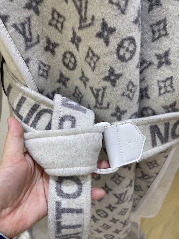 Love Belt Coat