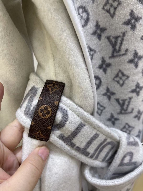 Love Belt Coat
