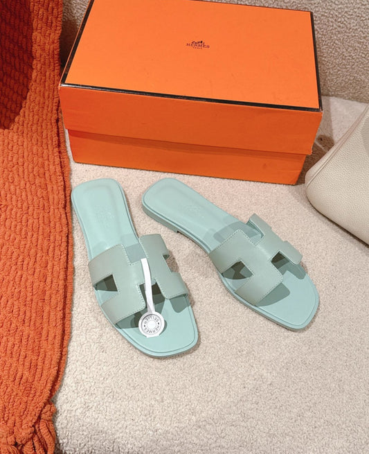 H Sliders