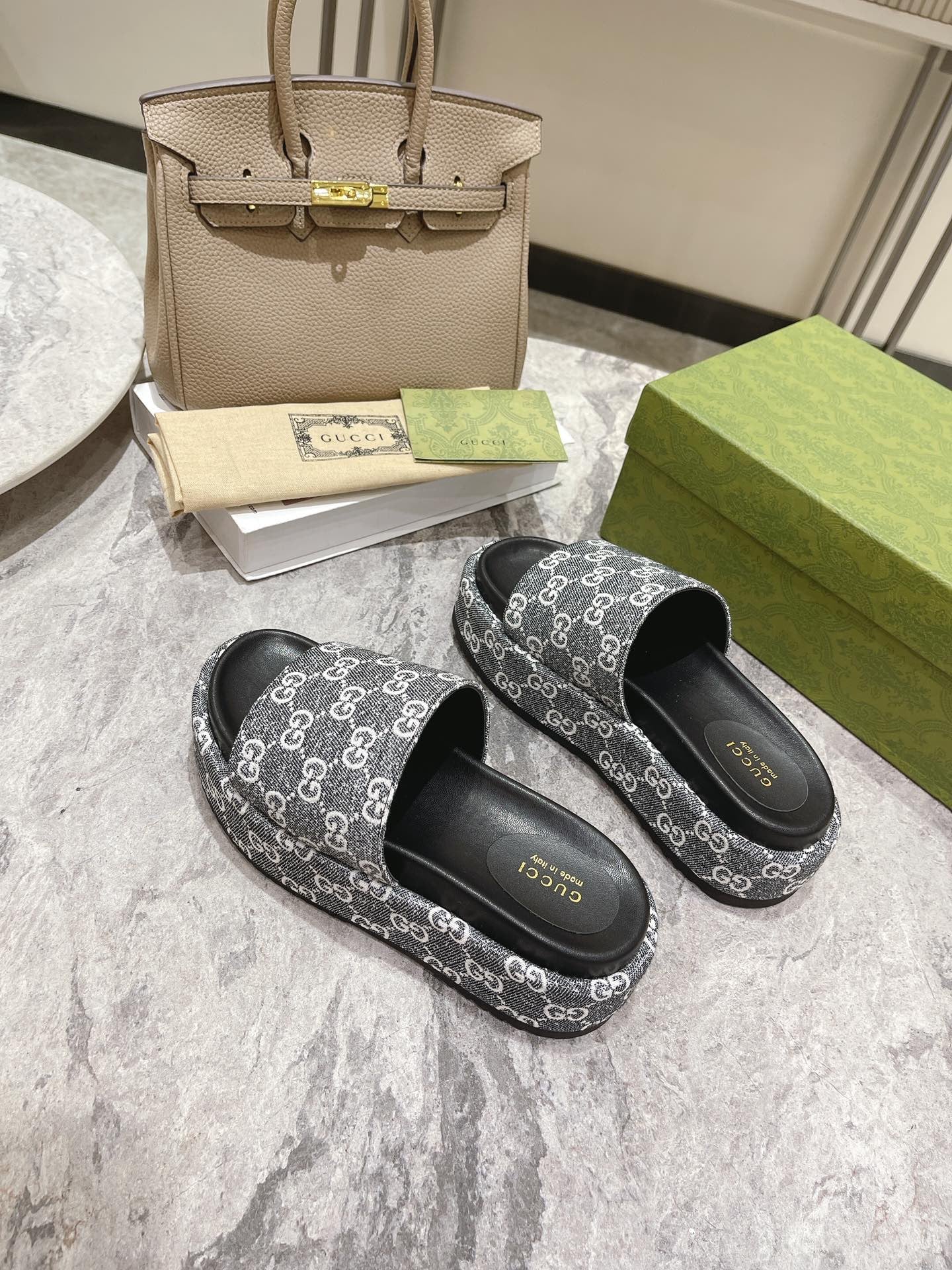 Gigi Platform Sliders Black