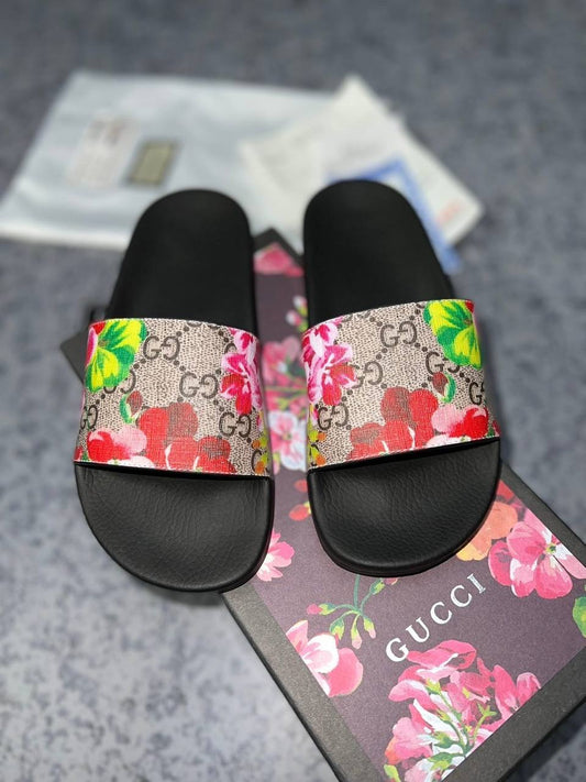 Gigi Bloom Sliders